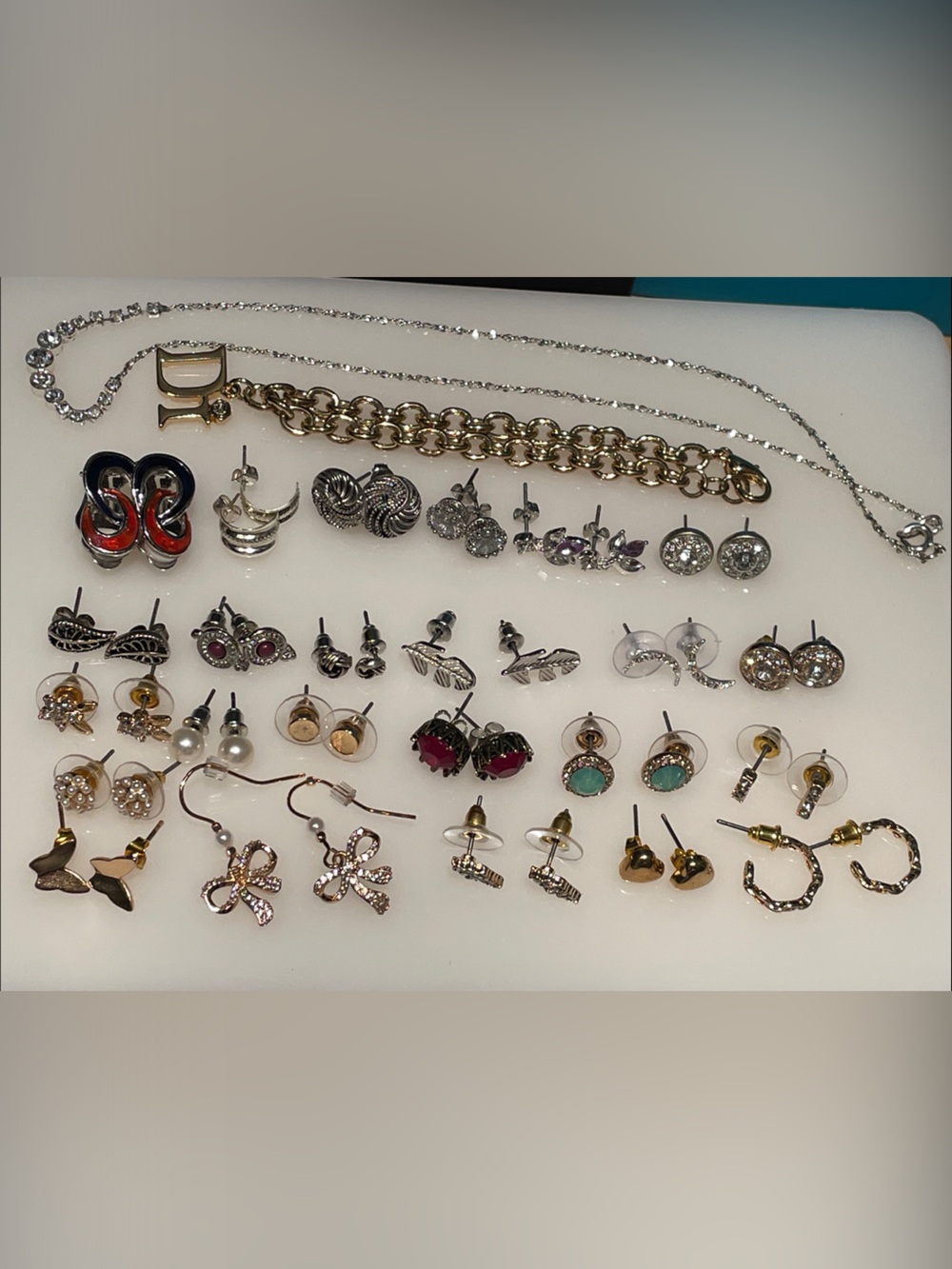 Assorted Multi-Color Earring and Necklace Lot Untested - Picture 5 of 5
